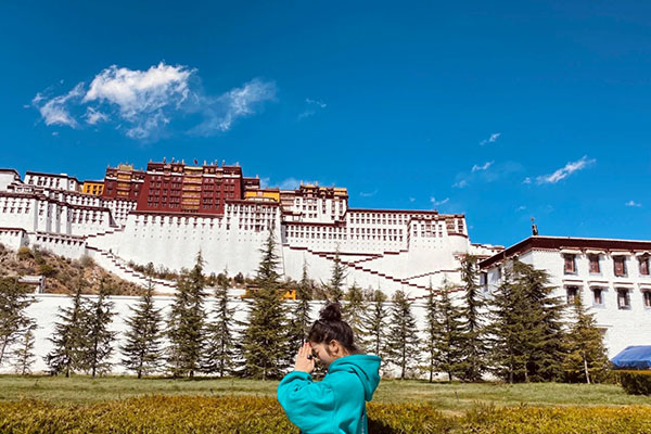 夏天适合去西藏旅游吗